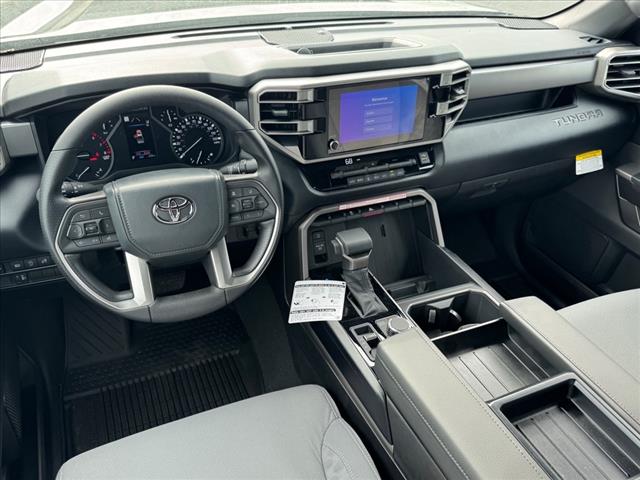 2025 Toyota Tundra SR5 CREWMAX 5.5 BED