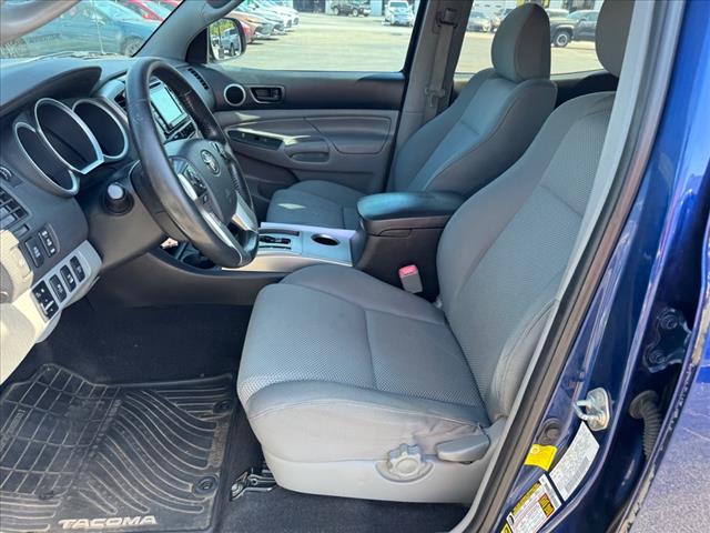 2014 Toyota Tacoma 4WD DOUBLE CAB V6 AT (GS)