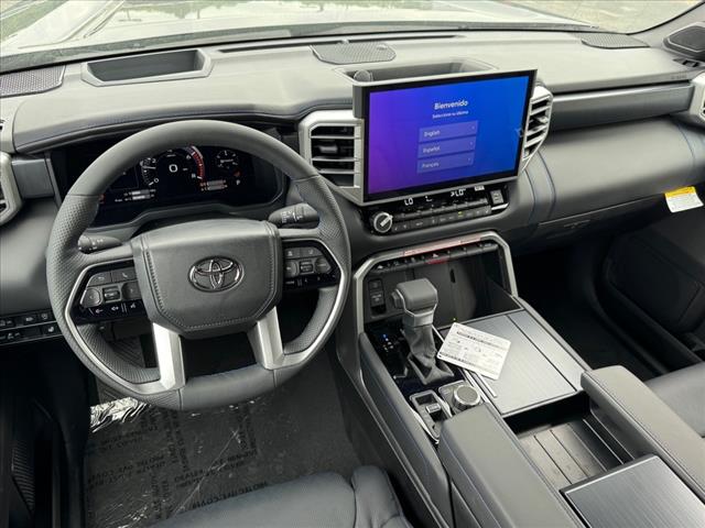 2025 Toyota Tundra PLATINUM CREWMAX 5.5 BED