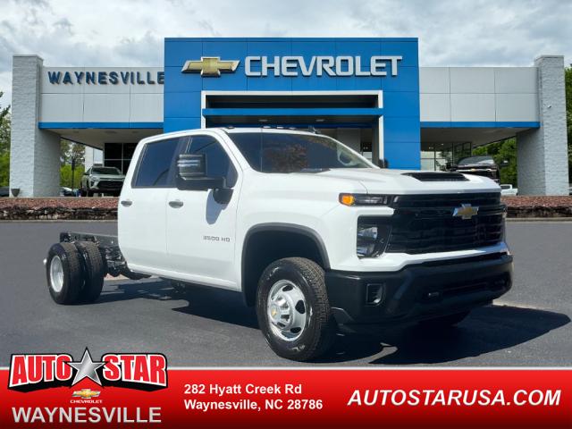 2025 Chevrolet Silverado 3500HD CC