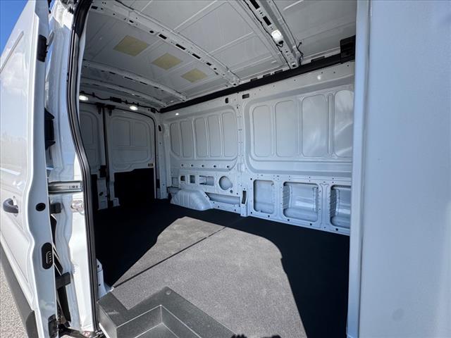 2025 Ford Transit 250