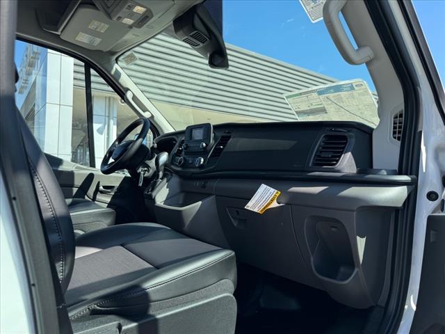 2025 Ford Transit 250