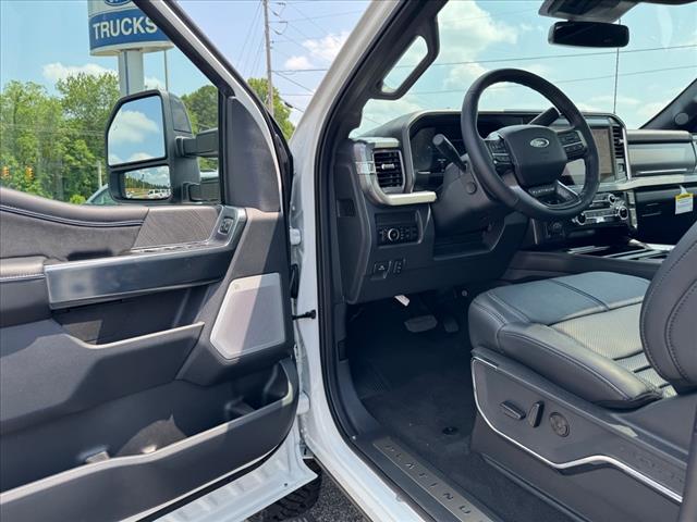 2025 Ford F-350 Super Duty Platinum