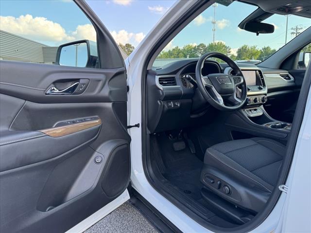 2023 GMC Acadia SLE