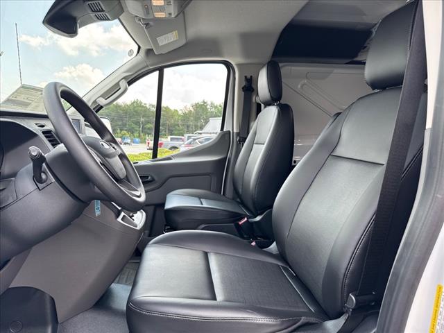 2025 Ford Transit 250