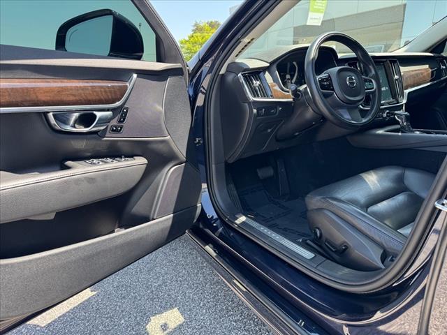 2019 Volvo S90 T5 Momentum