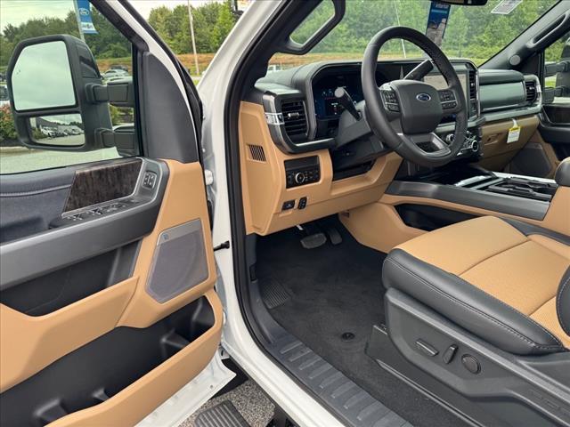 2025 Ford F-350 Super Duty Lariat