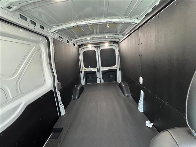 2025 Ford Transit 250