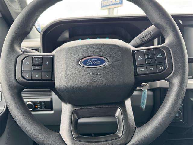 2025 Ford F-350 Super Duty XL