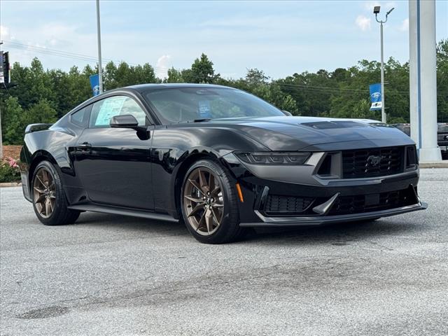 2025 Ford Mustang Dark Horse