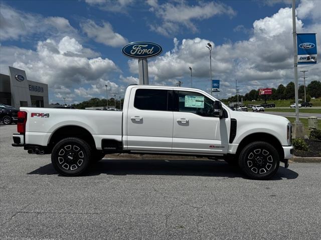 2025 Ford F-250 Super Duty Platinum