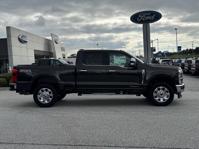 2025 Ford F-350 Super Duty Lariat