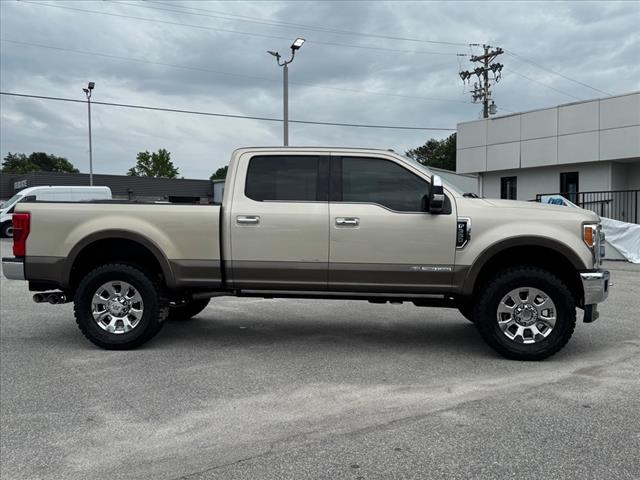 2017 Ford F-350 Super Duty King Ranch