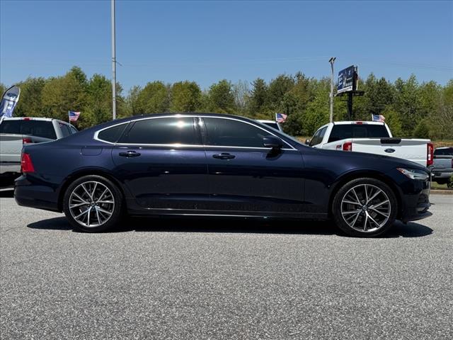 2019 Volvo S90 T5 Momentum