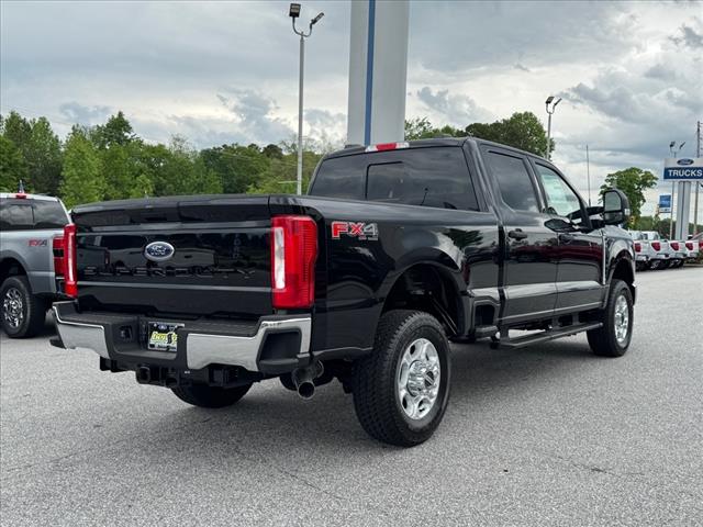 2025 Ford F-350 Super Duty XLT