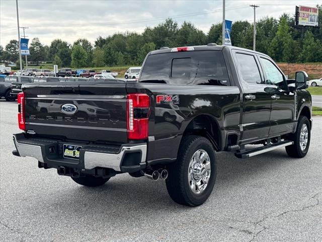 2025 Ford F-350 Super Duty Lariat