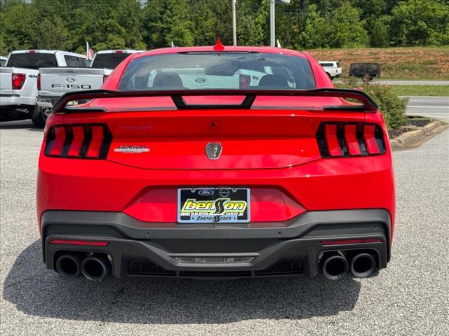 2025 Ford Mustang Dark Horse