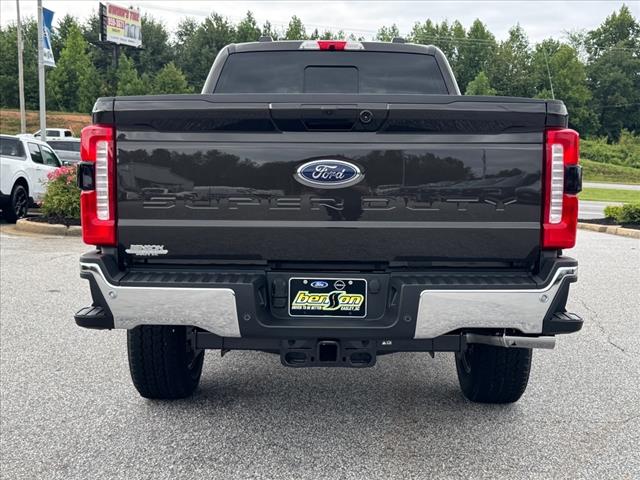 2025 Ford F-350 Super Duty Lariat