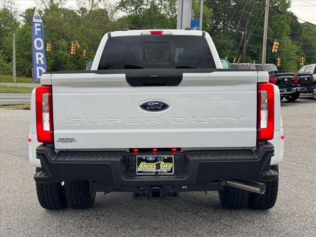 2025 Ford F-350 Super Duty XL