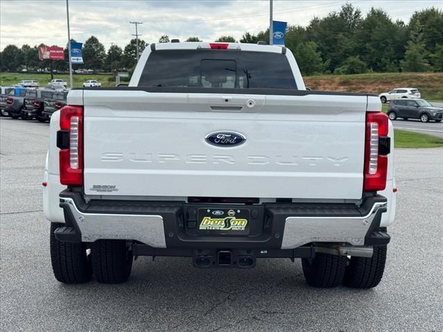2025 Ford F-350 Super Duty Lariat