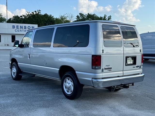 2012 Ford E-Series E-350 SD XLT