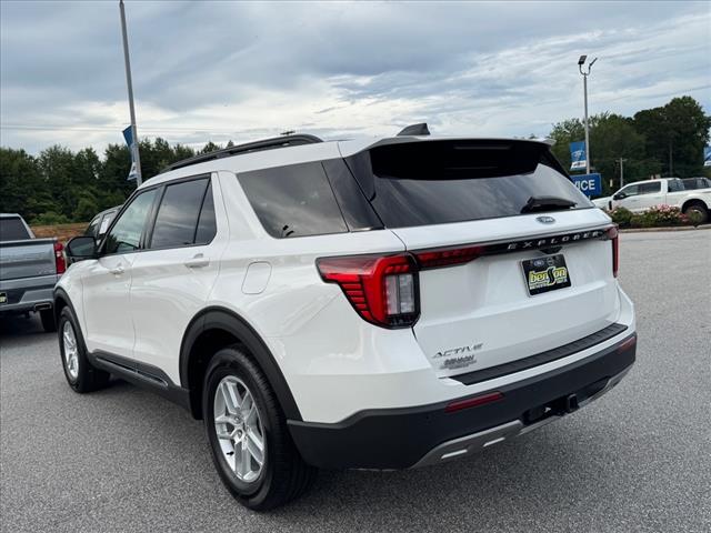 2025 Ford Explorer Active