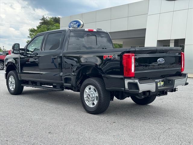 2025 Ford F-350 Super Duty XLT