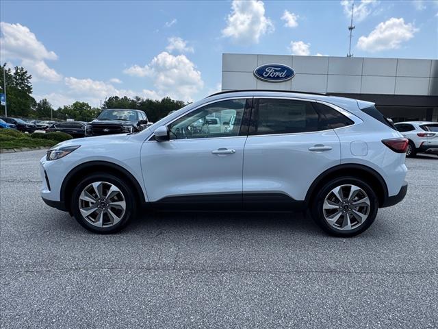 2025 Ford Escape Hybrid Platinum