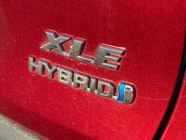 2020 Toyota RAV4 Hybrid XLE