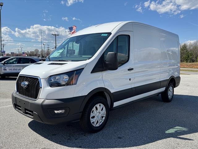 2025 Ford Transit 250