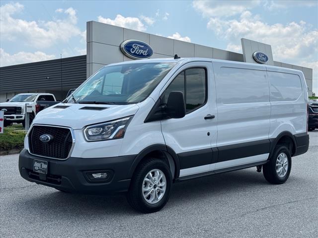 2025 Ford Transit 250