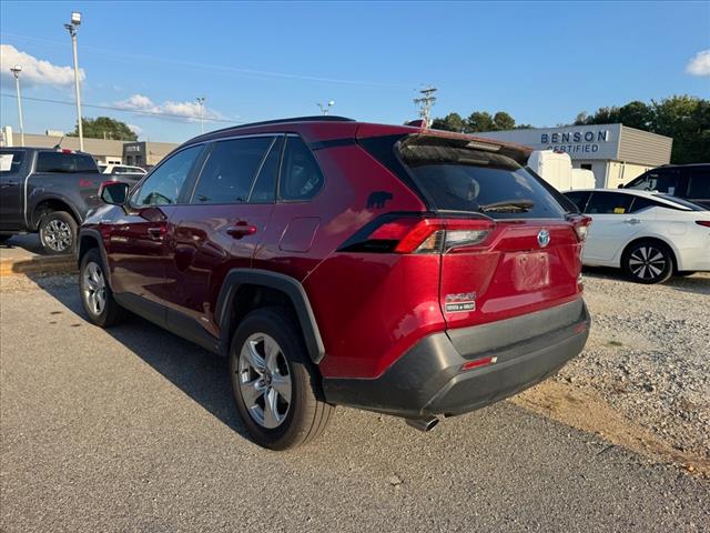 2020 Toyota RAV4 Hybrid XLE