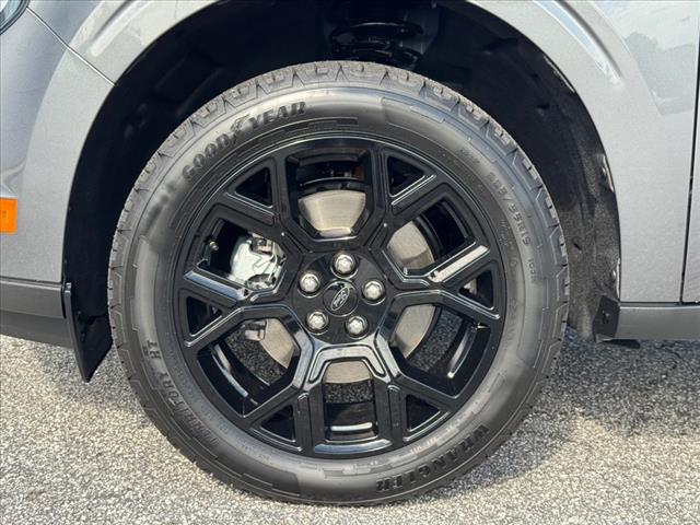 2025 Ford Maverick Lariat