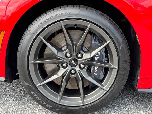2025 Ford Mustang Dark Horse