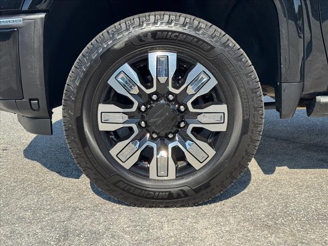 2024 GMC Sierra 2500HD Denali