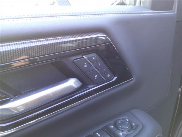 2025 GMC Yukon XL Elevation