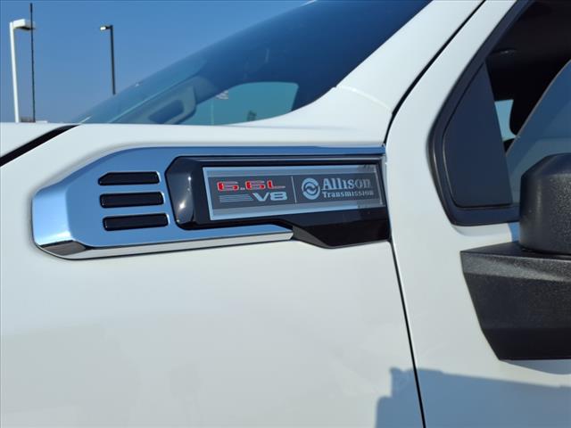 2025 GMC Sierra 2500HD Pro