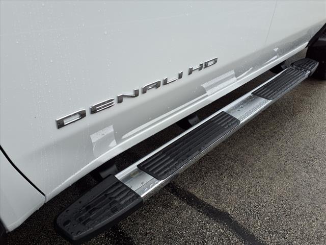 2025 GMC Sierra 2500HD Denali