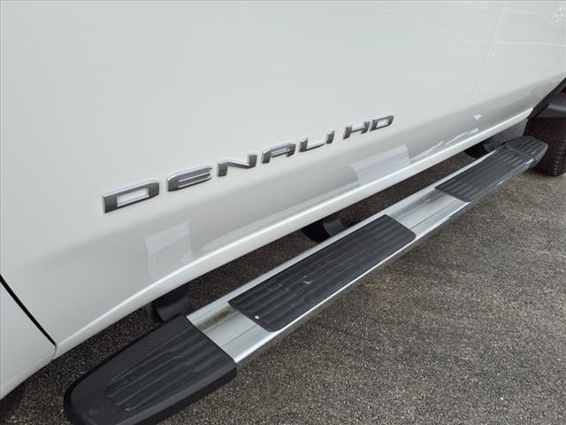 2025 GMC Sierra 2500HD Denali