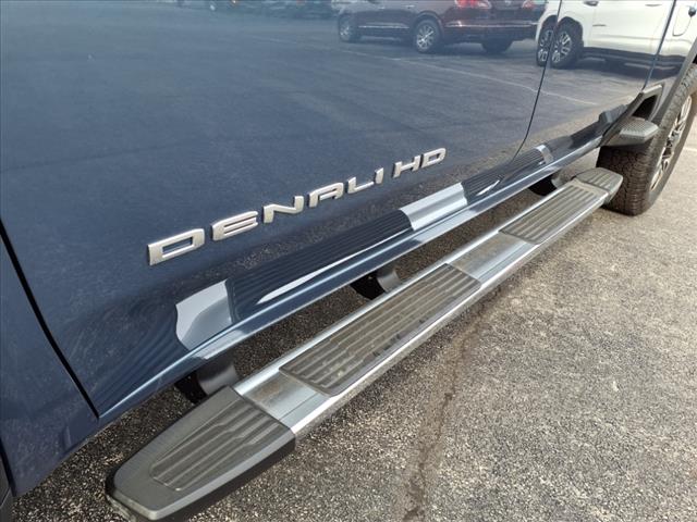 2025 GMC Sierra 2500HD Denali