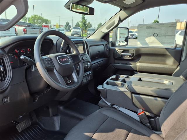 2025 GMC Sierra 3500HD Pro