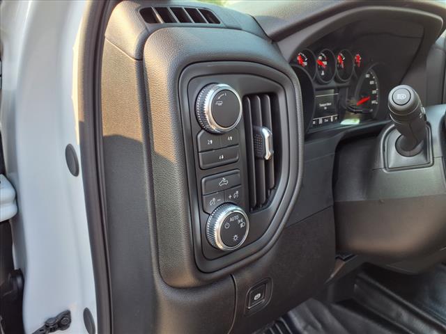 2025 GMC Sierra 2500HD Pro