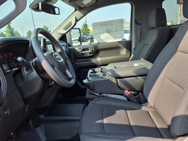 2025 GMC Sierra 3500HD Pro