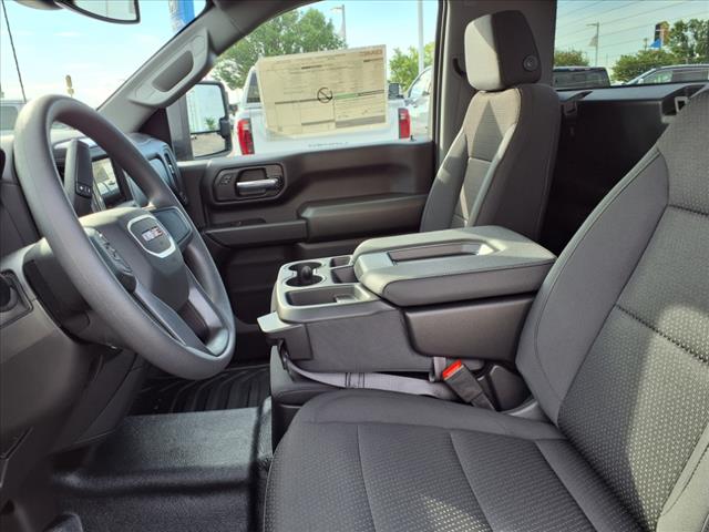 2025 GMC Sierra 3500HD Pro