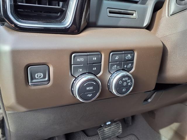 2025 GMC Sierra 2500HD Denali
