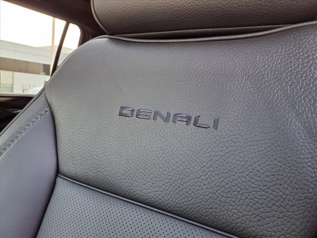2024 GMC Yukon XL Denali