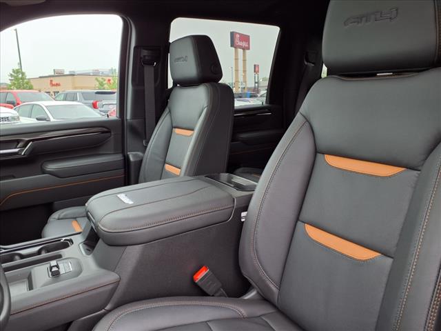 2025 GMC Sierra 2500HD AT4