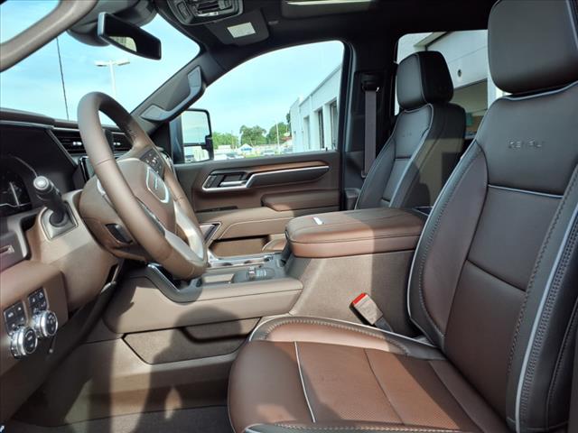 2025 GMC Sierra 2500HD Denali