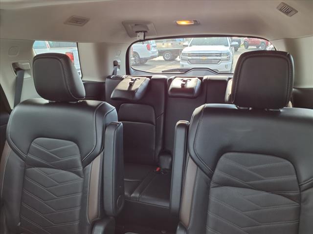 2024 Nissan Pathfinder Platinum