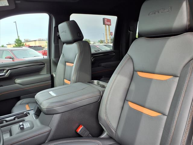 2025 GMC Sierra 2500HD AT4